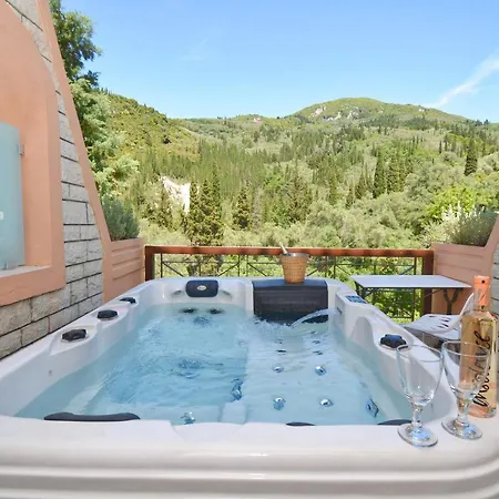 Doliva Studio John With Private Jacuzzi