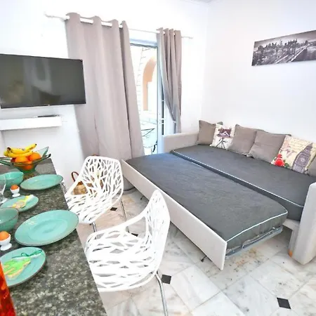 Apartment Doliva Studio John With Private Jacuzzi Agios Gordios (Corfu)